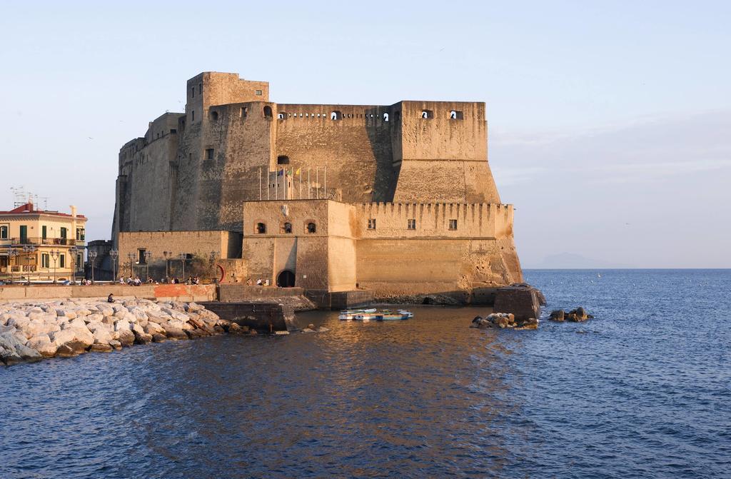 فندق Transatlantico نابولي المظهر الخارجي الصورة